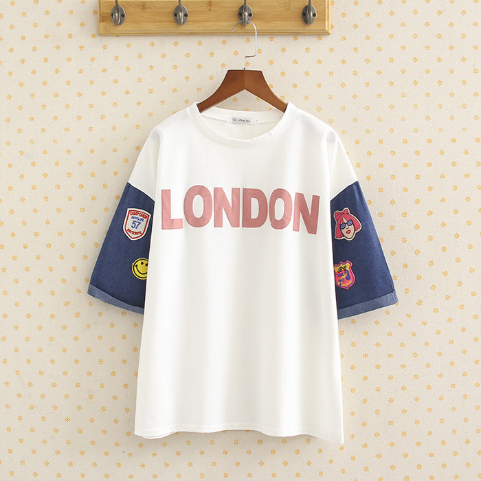 Áo thun trắng in chữ London tay jean logo size lớn