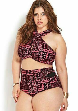 Bộ bikini caro đen hồng yếm quần lưng cao size lớn