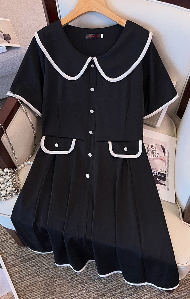 Đầm đen cổ sen viền trắng 0518 size lớn